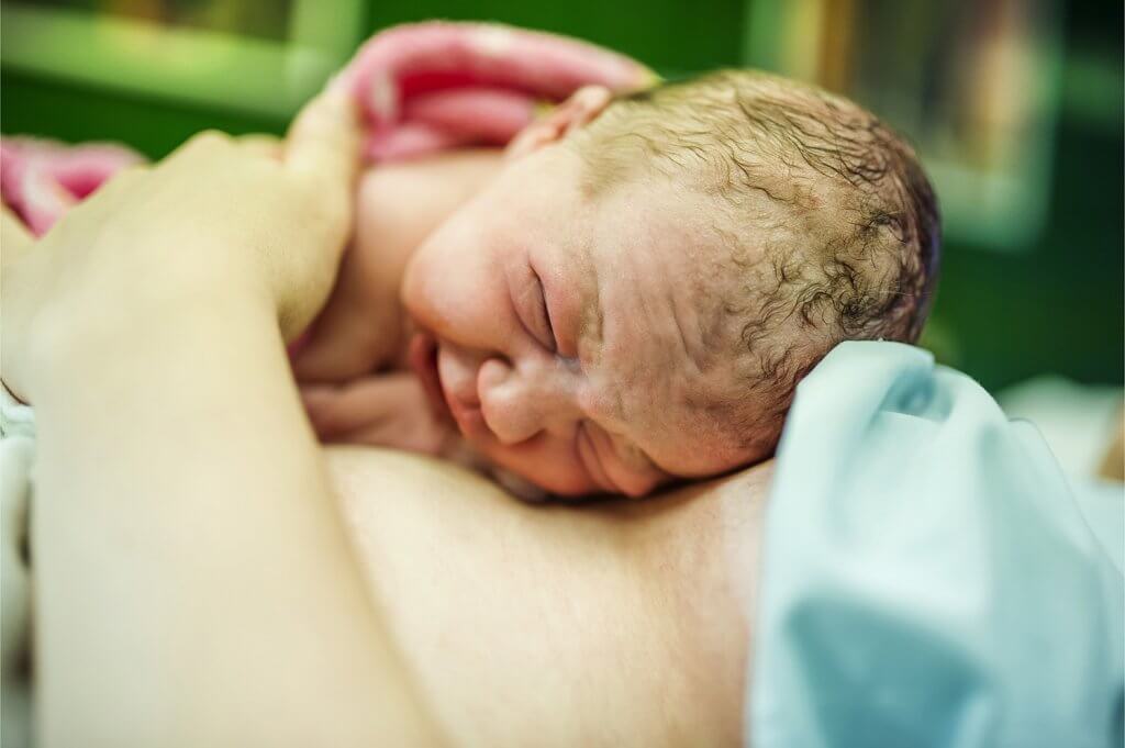 Você sabia que o choro é primeira forma de comunicação do bebê com o mundo externo?