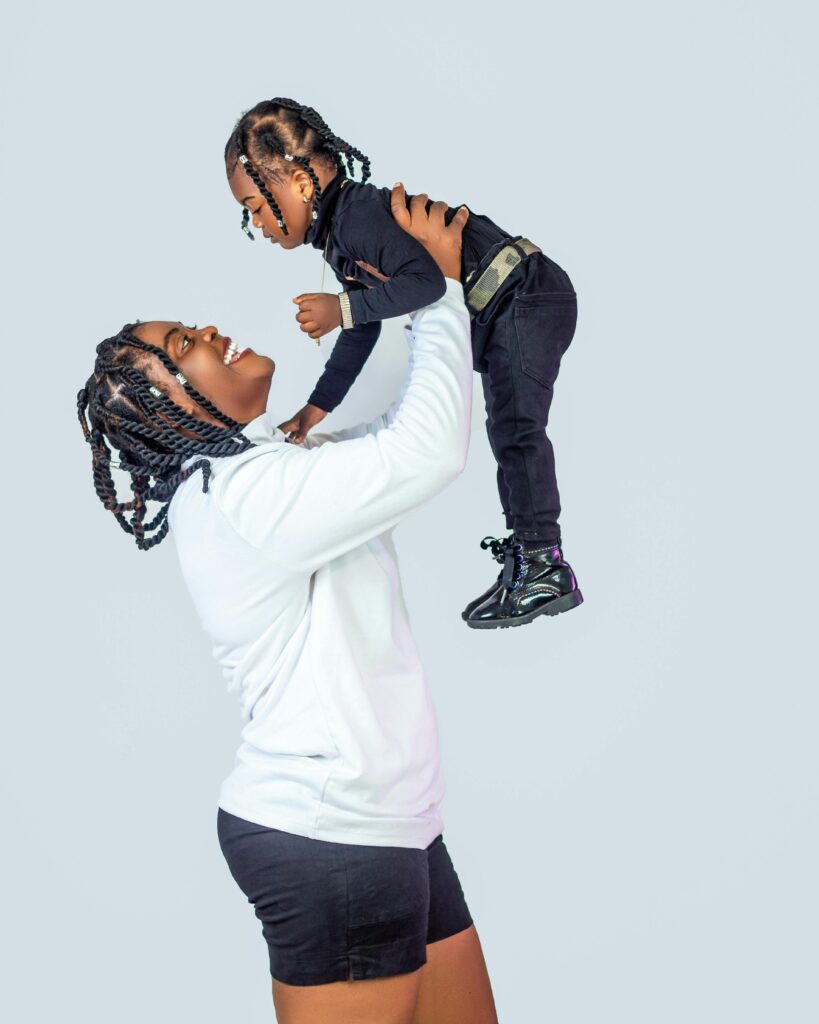 Instinto materno ou adaptação cerebral? A ciência explica o que muda no pós-parto